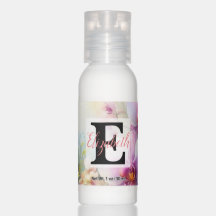Monogramm-Name auf Aquarell-Blumen in Pastellfarbe