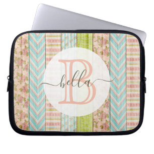 Monogramm Name Shabby-Rose auf rustikale Hütte Laptopschutzhülle