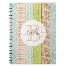 Monogramm Name Shabby-Rose auf rustikale Hütte Notizblock