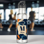 Monogramm Retro aquamarine Gaben Mitte des Jahrhun Edelstahlflasche<br><div class="desc">Monogram Retro Mitte der 70er Jahre aquamarine marineblau daisy Vintag moderne Retro-Stil personalisierter Name Wasser Flasche Brauereigeschenke Brautparty bevorzugt</div>