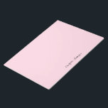 Monogramm Rosa | Moderne Minimalistische Weibchen Notizblock<br><div class="desc">Ein einfaches,  individuelles Monogramm-Design mit einer modernen,  minimalistisch handgeschriebenen Skripttypografie in schwarz auf elegantem,  rot-rosa Hintergrund. Der Name des Monogramms kann leicht personalisiert werden. Das perfekt persönliche Geschenk oder Accessoire für jeden Anlass!</div>