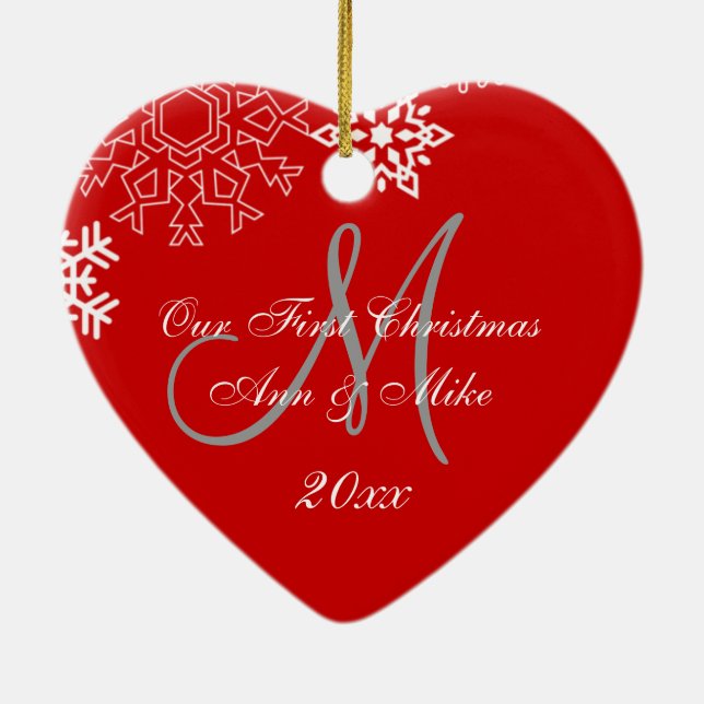 Monogramm ROT des Paares erstes Weihnachtsder Keramikornament (Hinten)