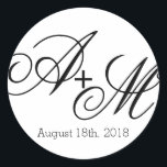 Monogramm Runder Aufkleber<br><div class="desc">Dieser Aufkleber ist Teil des modernen Edge Monogram Wedding Collections mit einem fett aber einfach gestalteten Stil. Bearbeiten Sie die Monogramm-Initialen mit den Initialen der Braut und des Bräutigams und fügen Sie anstelle des Textes, der in der Designvorlage gezeigt wird, Ihr Hochzeitstag oder einen anderen Text ein. Bei dieser Konstruktion...</div>