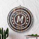 Monogramm rustikales Stallholz Dartscheibe<br><div class="desc">Dieses Monogram Rustic Barn Wood Dart Board ist eine großartige Ergänzung zu Ihrem Familiensaal. Spielspass für stundenlange Unterhaltung. Passen Sie Ihren Namen und Ihren Text an.</div>