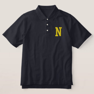 MONOGRAMM SCHREIBEN ÜBER DAS EMBROIDERTE POLO-SHIR