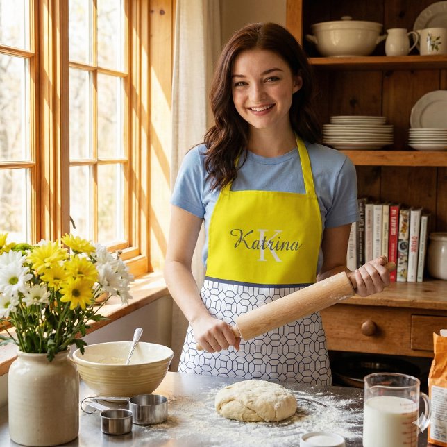Monogramm-Schürze mit All-Over-Druck Schürze (This beautiful personalized apron would make a great bridal shower or birthday gift! )