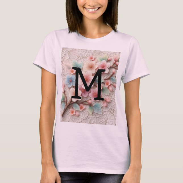 Monogramm Spitze Blütenpinke Pastellblüte T-Shirt (Vorderseite)