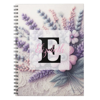 Monogramm-Spitze floral rosa lila lavendel  Notizblock