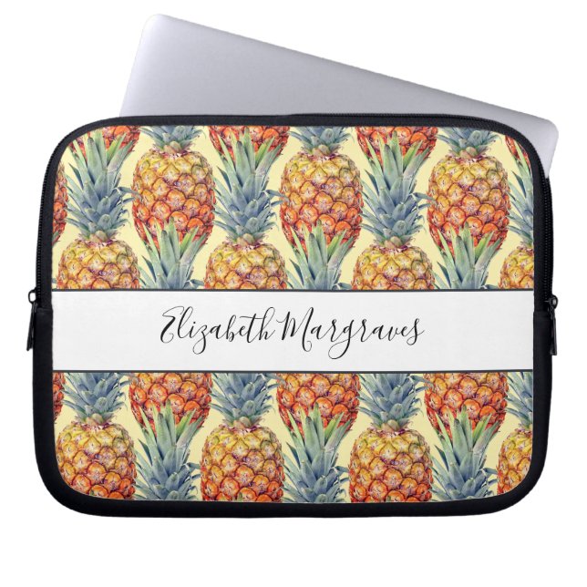 Monogramm Tropische Ananas Laptopschutzhülle (Vorderseite)