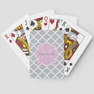 Monogramm und Name des Girly Grey Quatrefolie Lave Spielkarten