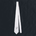 Monogramm Weiße Krawatte<br><div class="desc">Niemand wird besser aussehen als du, wenn du diese Krawatte mit deinem Initial darauf trägst. Fügen Sie den ersten woll in das angegebene Feld hinzu. Sie können eine oder mehrere Initialen oder einen Namen hinzufügen, die Wahl ist Ihre. Der Typ Stil, die Größe und die Farbe können ebenfalls geändert werden....</div>