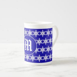 Monogramm-Winter-blaues und weißes Prozellantasse