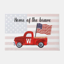 Monogramm Zuhause des Brave American Flag Red Truc