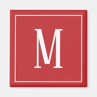 Monogramme blanc sur aimant Carré rouge foncé