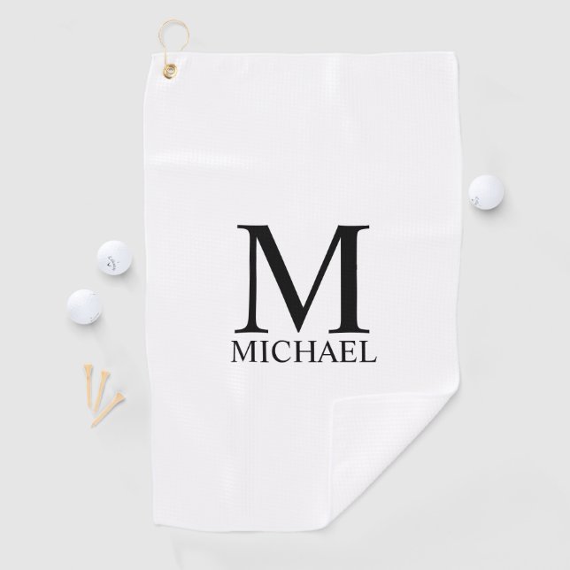 Monogramme classique personnalisé et nom serviette (En situation)