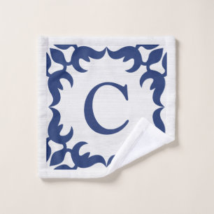 Monogramme encadré en Filigree en bleu marine