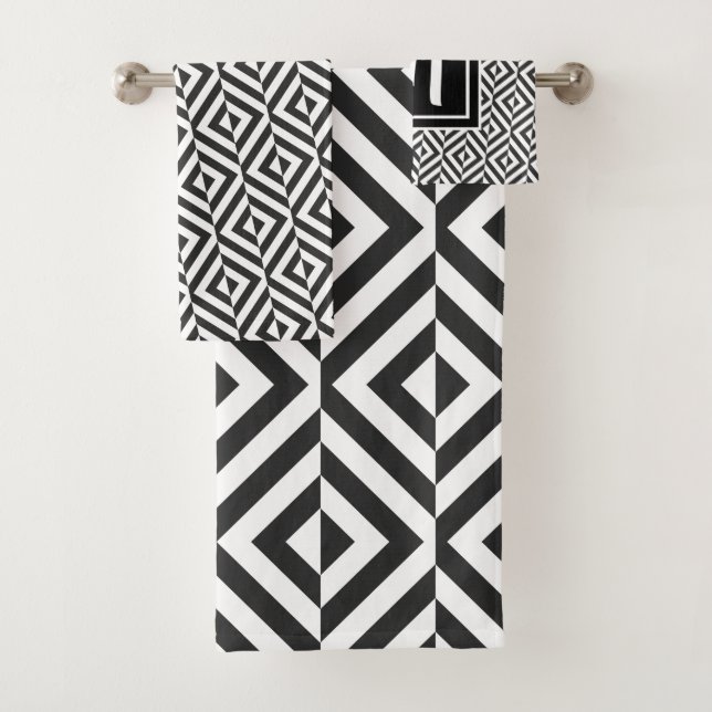 Monogramme Motif Diamant noir et blanc (En situation)