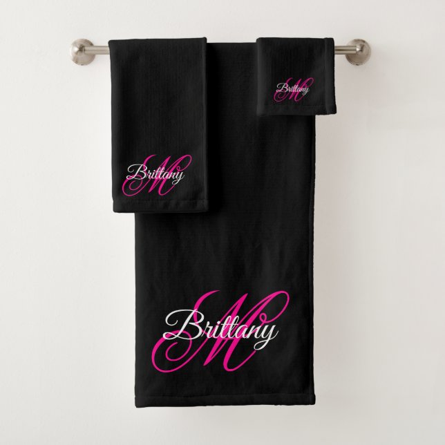 Monogramme noir blanc et rose chaud (En situation)