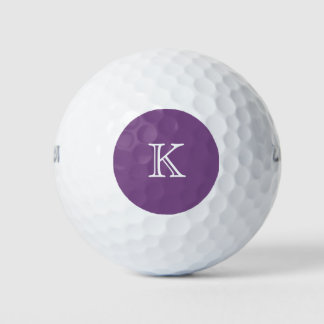 Monogramme personnalisé sur une balle de golf