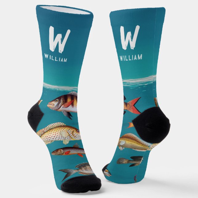 Monogrammfisch unter blauem Ozean  Socken (Gewinkelt)