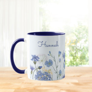 Monogrammierte blaue Aquarell-Wildblumenwiese Tasse