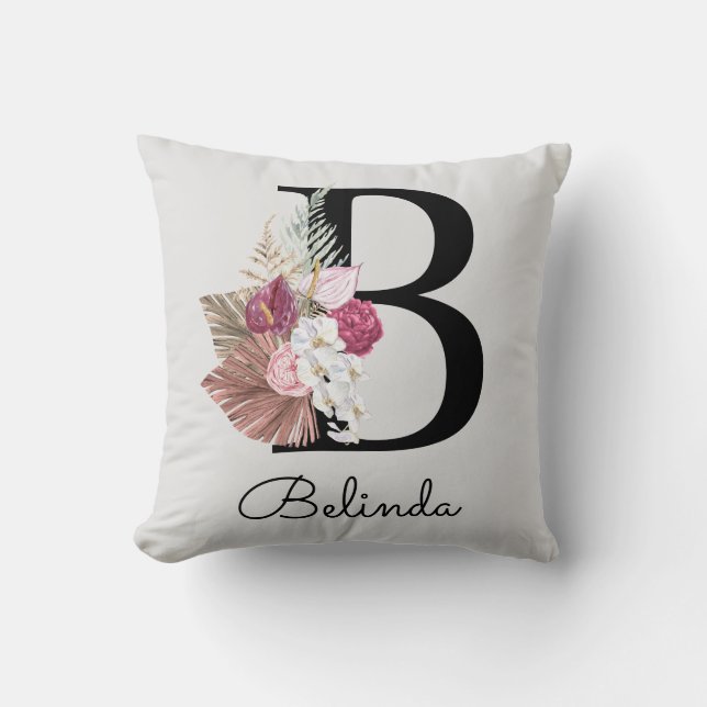 Monogrammierte moderne rosa Blumeninitiale B Kissen (Vorderseite)