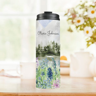 Monogrammierte Wasserfarbe Blau Lila Blumenwiese Thermosbecher