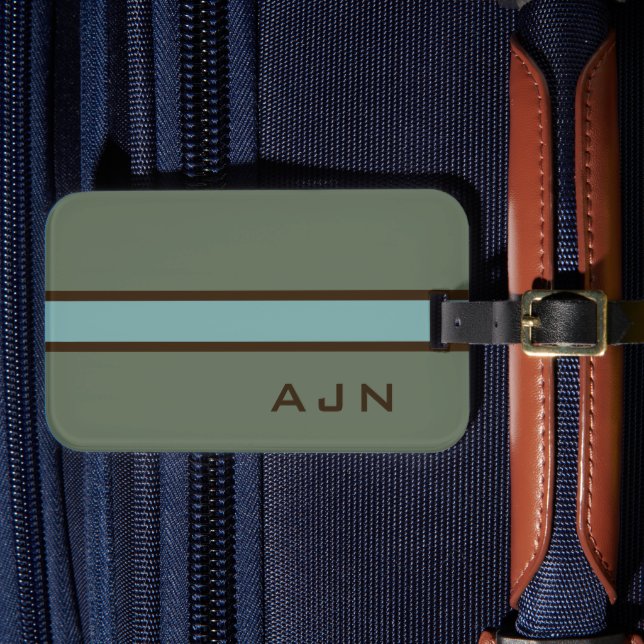 Monogrammiertes staubgrünes Gepäckanhänger (Vorderseite Insitu 4)