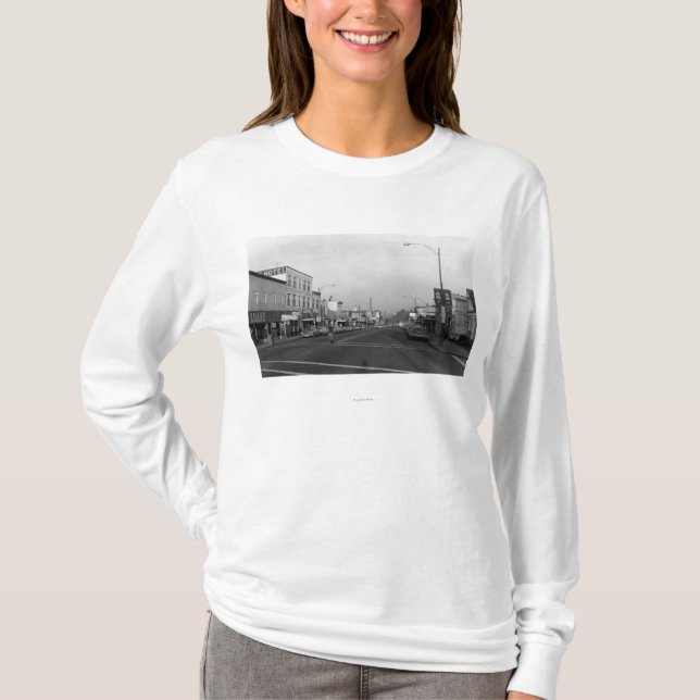 Monroe, WA - im Stadtzentrum gelegene T-Shirt (Vorderseite)