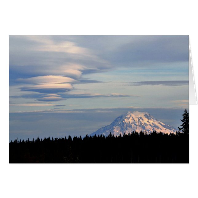 Mont Rainer aux nuages lenticulaires (Devant horizontal)