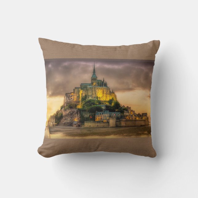 Mont St Michel Normandie France Coussin Brown (Recto)