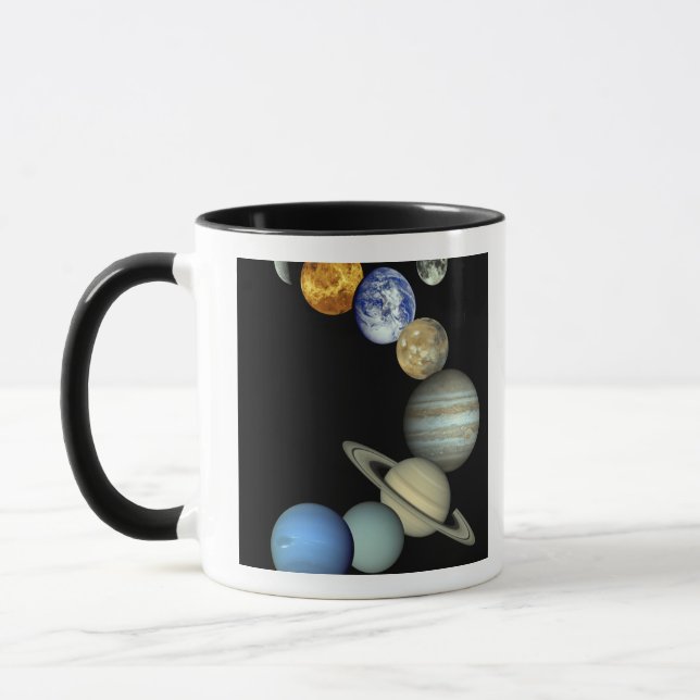 Montage des Sonnensystems Tasse (Links)