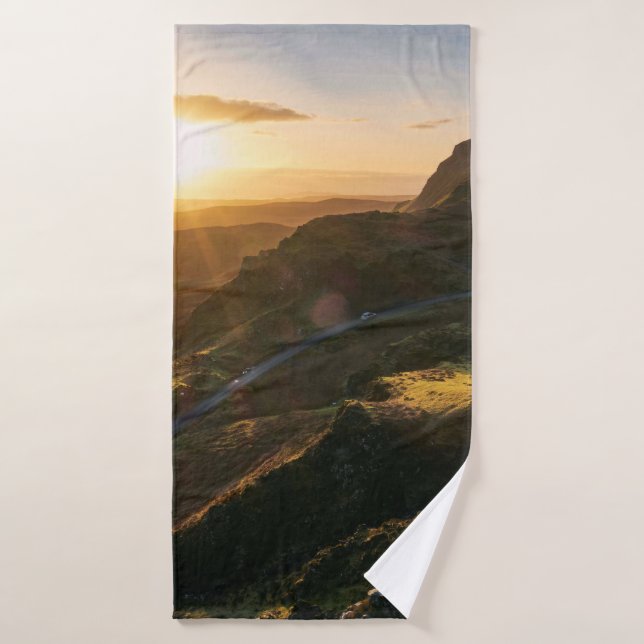 MONTAGNE EN JOURNÉE (Serviette de bain)