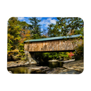 Montgomery Covered Bridge mit Laub Magnet