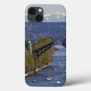 Montlake Bridge and Cascade Mountains Case-Mate iPhone Hülle