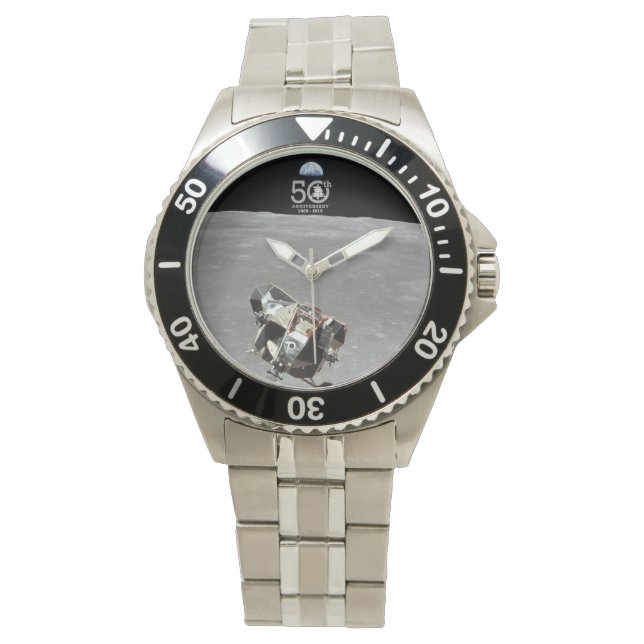 Montre 50e Anniversary, Apollo 11 Mission Moon Landing : (devant)