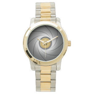 Montre à oeil de canon à main