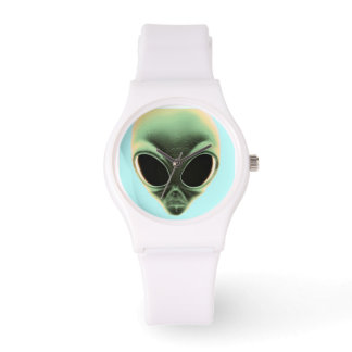 Montre Aliens parmi nous
