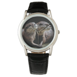 Montre Animaux de bébés cutest Otters tenant les mains