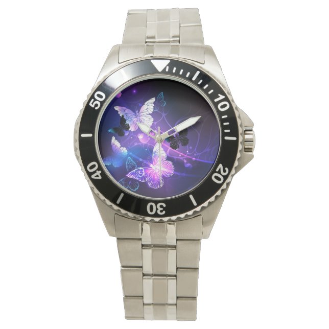 Montre Arrière - plan avec papillons de nuit (devant)