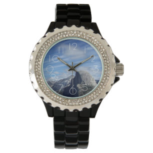 Montre Au-dessus de demi de dôme