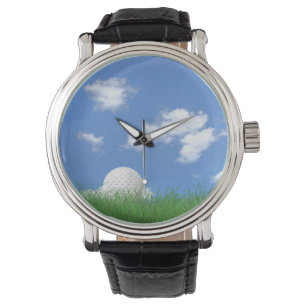 Montre Boule de golf dans l'herbe