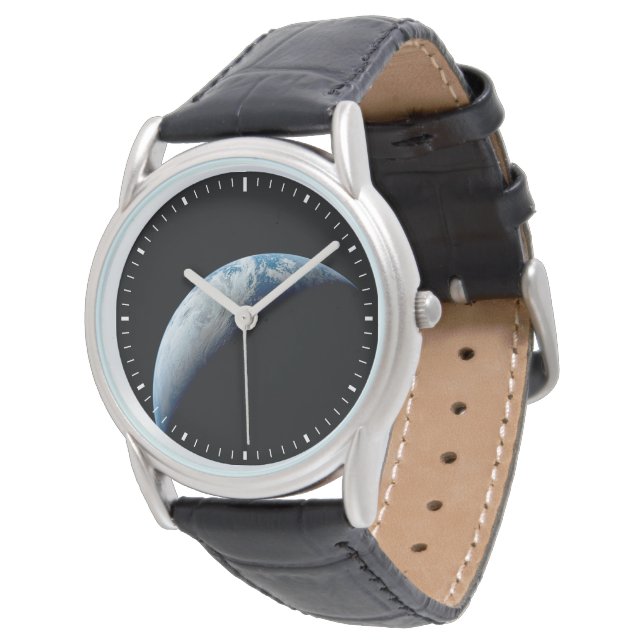 Montre Crescent Terre De La Mission Apollo 4. (Incliné)