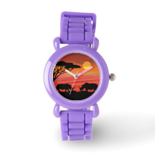 Montre Cute Rhinoceros dans le Serengeti