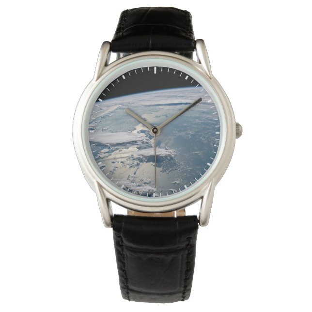Montre Des Nuages Autour De Sumatra, Indonésie. (devant)