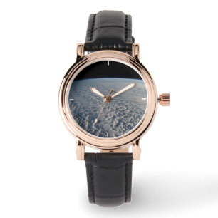 Montre Des Nuages Stratocumulus Surplombent L'Océan Pacif