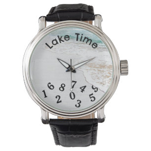 Montre Eau sur bois blanchi à la chaux