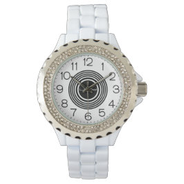 Montre en émail blanc en pierre blanche pour femme