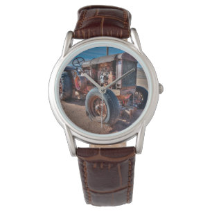 Montre Fermes Tracteur d'antiquité rouillé