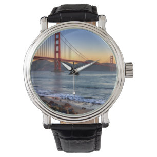 Montre Golden Gate Bridge du sentier de la baie de San Fr